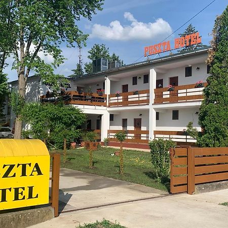 Puszta Hotel Berekfürdő Eksteriør bilde