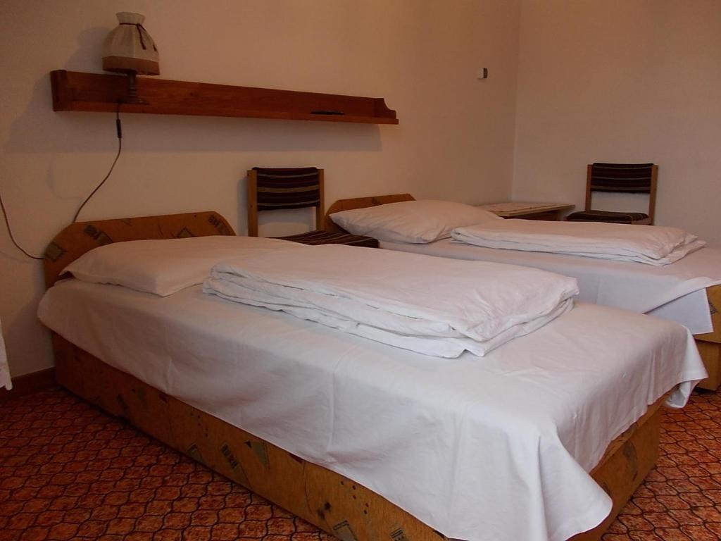 Puszta Hotel Berekfürdő Rom bilde